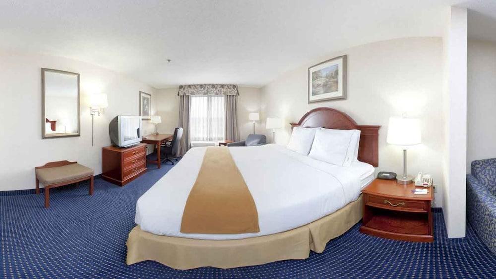 Holiday Inn Express Hotel & Suites Cleveland-Richfield By Ihg Brecksville Dış mekan fotoğraf