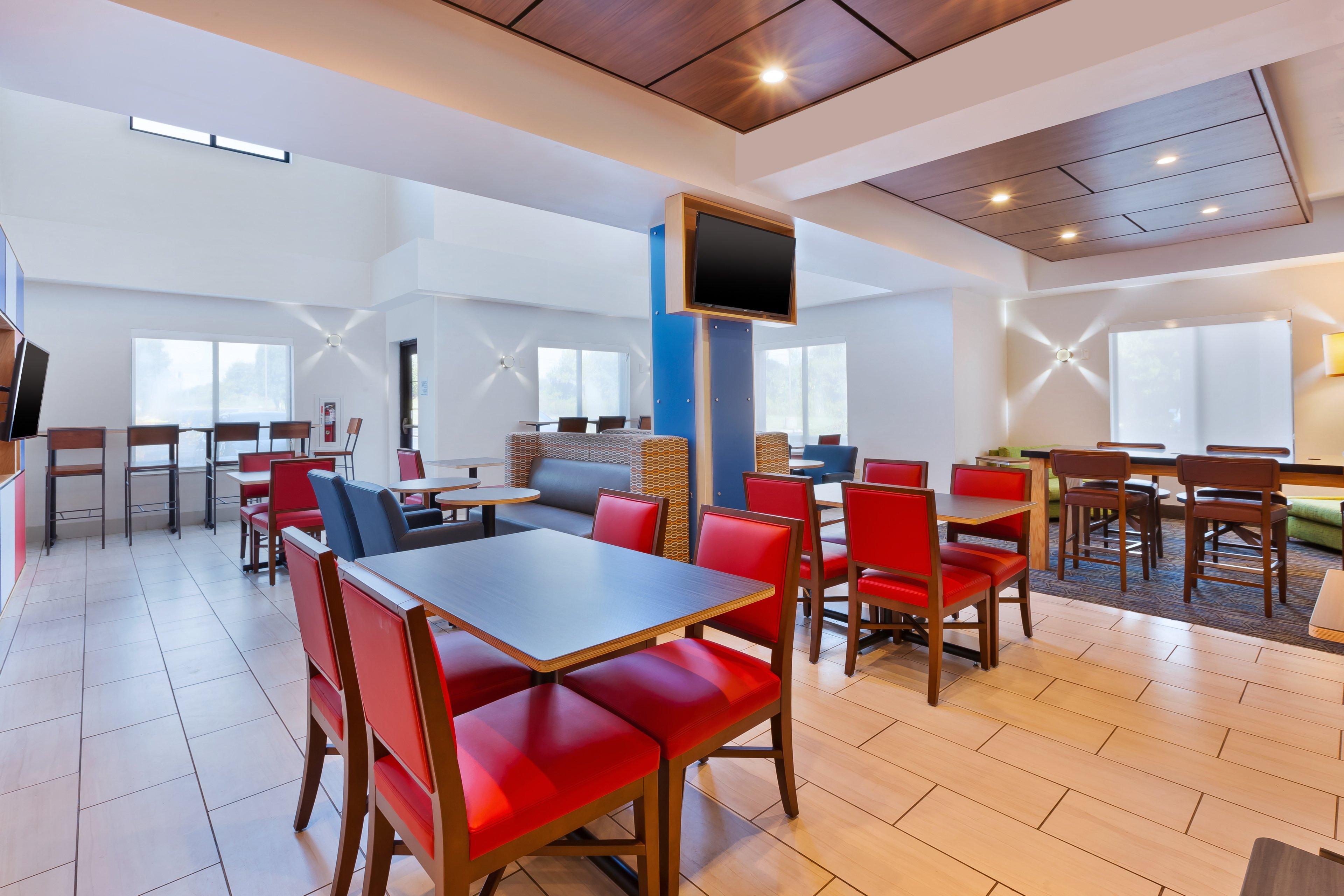 Holiday Inn Express Hotel & Suites Cleveland-Richfield By Ihg Brecksville Dış mekan fotoğraf