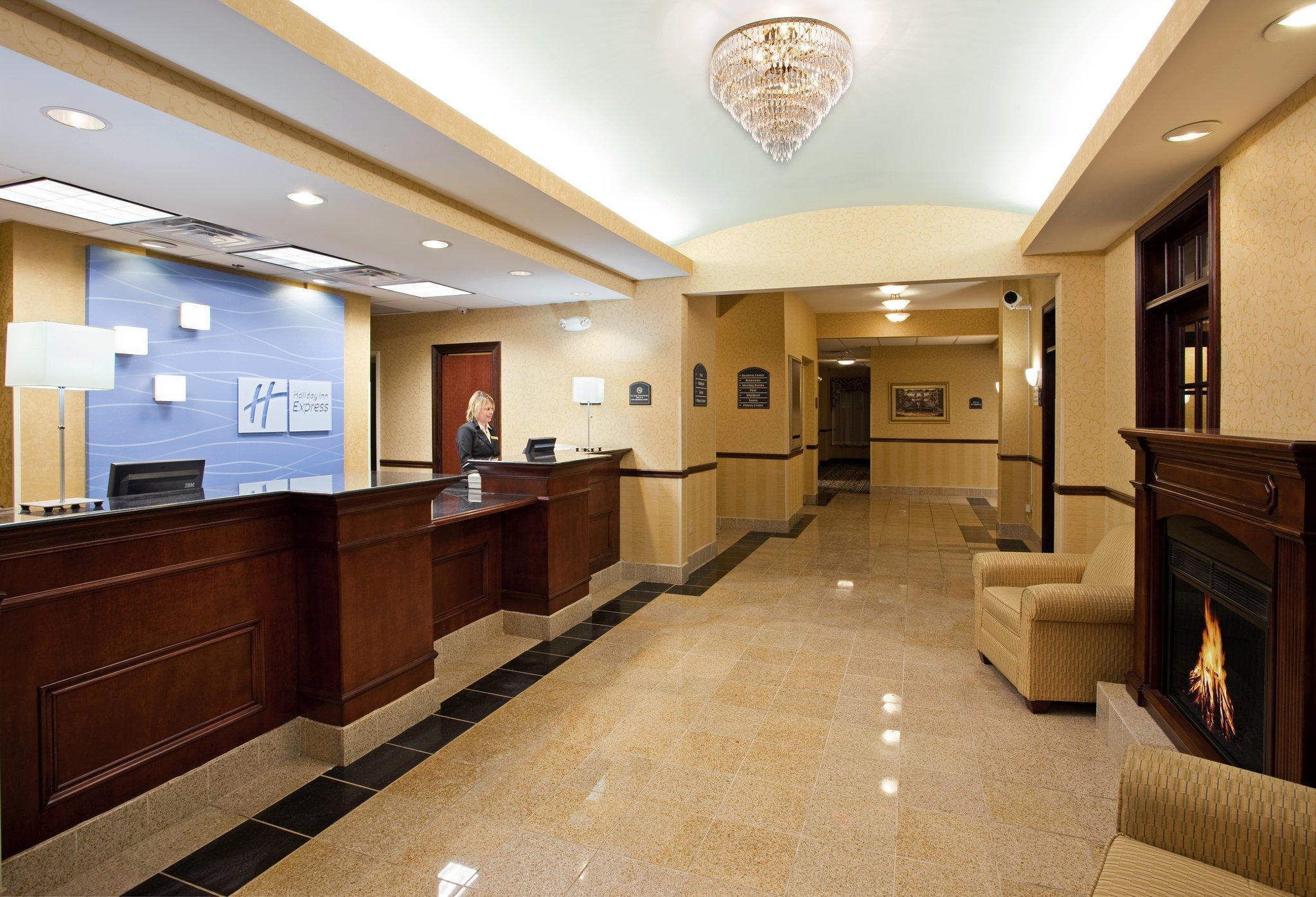 Holiday Inn Express Hotel & Suites Cleveland-Richfield By Ihg Brecksville Dış mekan fotoğraf