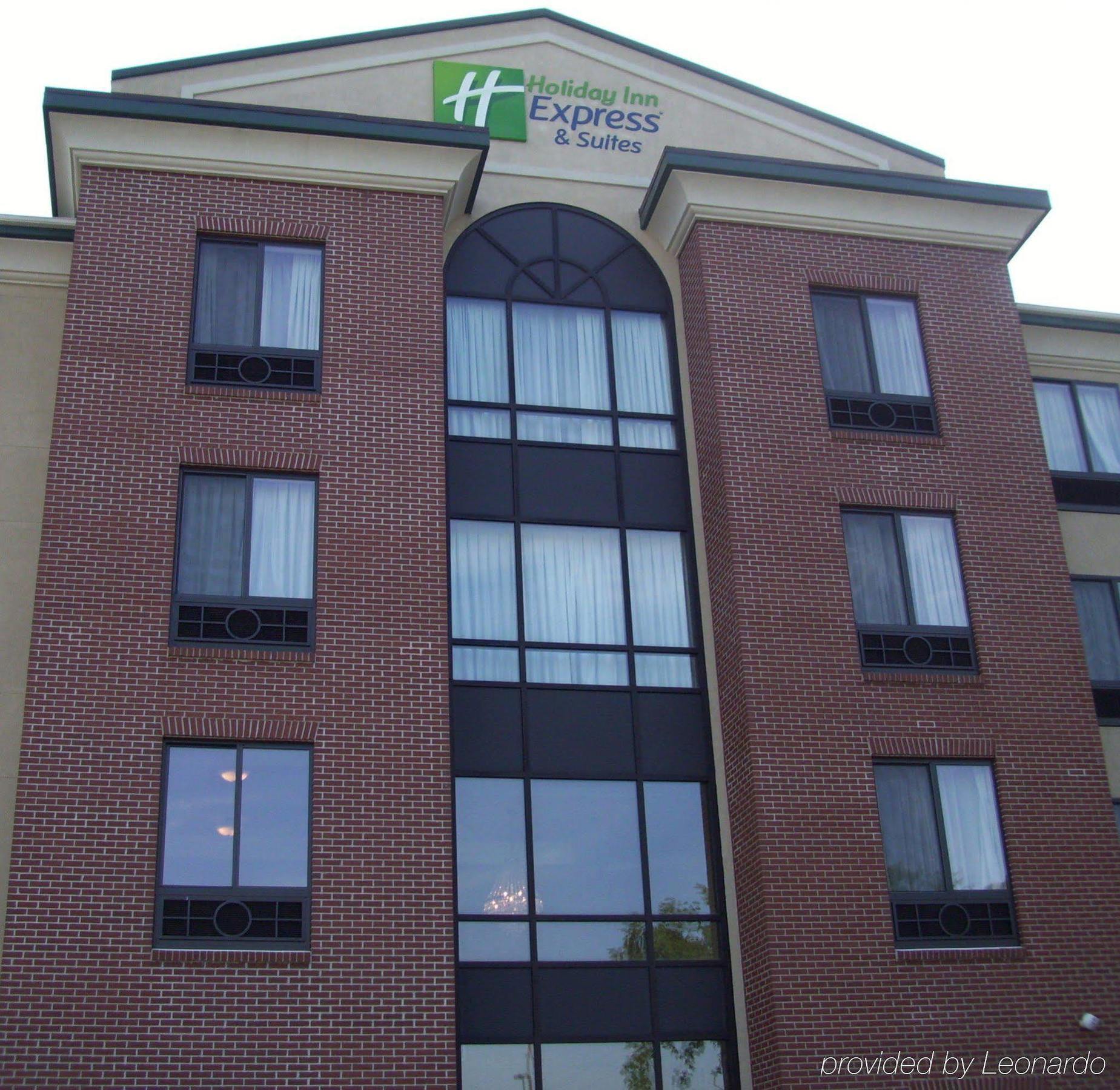 Holiday Inn Express Hotel & Suites Cleveland-Richfield, An Ihg Hotel Brecksville Dış mekan fotoğraf